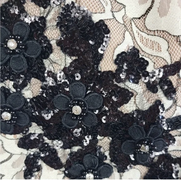 Dress the Population One-Shoulder Floral Dress in Black and Cream - Picture 6 of 6